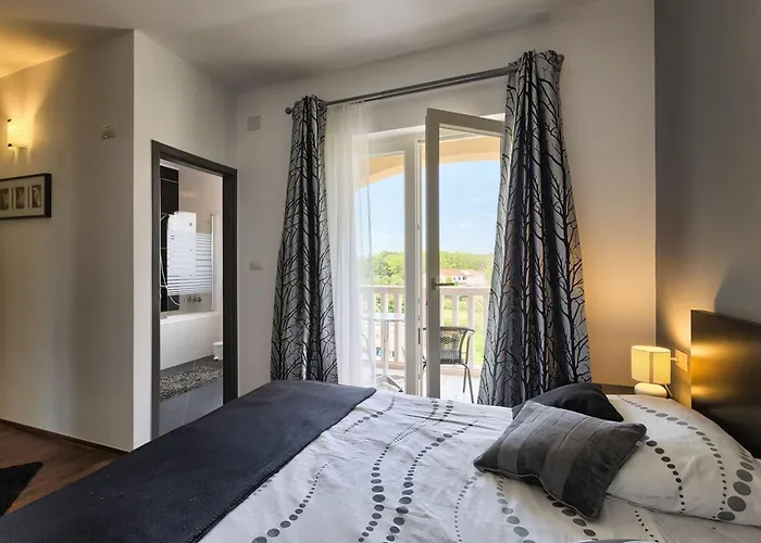 Vikendica Coridigo *