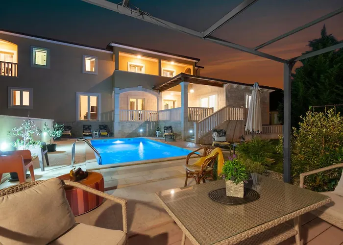 Vikendica Coridigo Tinjan